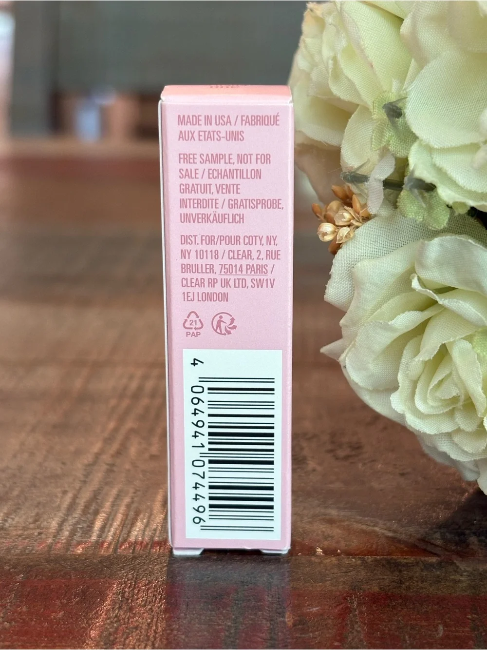 New KYLIE JENNER Matte LIQUID LIPSTICK in 300 KOKO K!